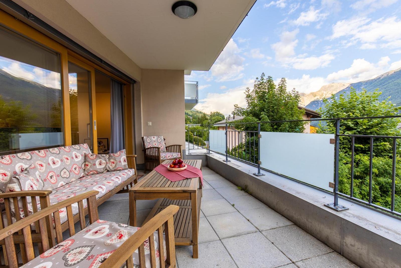 La Stuevetta Apartment Scuol Exterior photo
